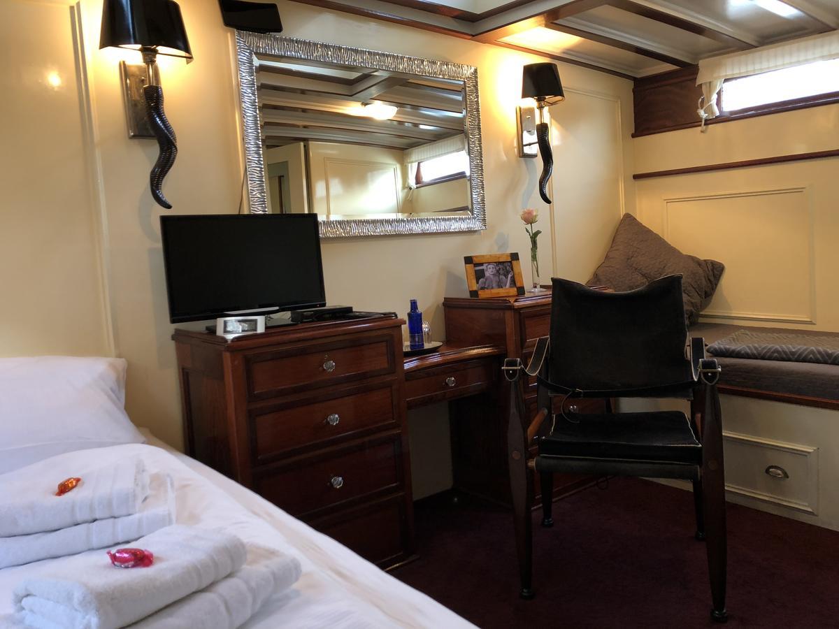 Hotelschiff Nedeva 브레멘 외부 사진